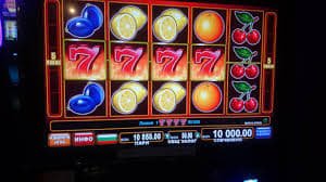 Pilihan pembayaran local payment dan online payment di royal188 Pilihan pembayaran DANA dan OVO di royal188